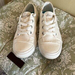 Blowfish sneakers wore a few times. To big for me